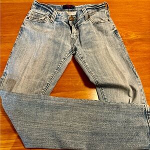 Levi's Juniors Tilted 504 jeans size 5 Medium